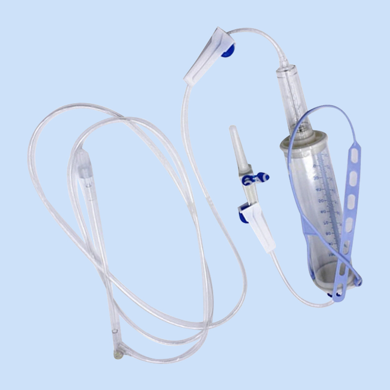 Infus pediatrik dipasang karo burette